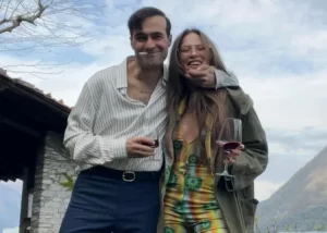 Serenay Sarikaya Mert Demir romantik anlari dikkat cekti habermeydan