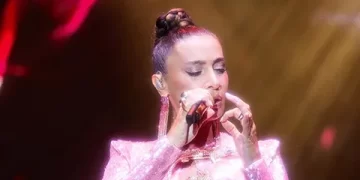 Sıla Gençoğlu konserinde 5 bin kişilik koro