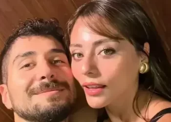 Sıla Türkoğlu ve sevgilisinden aşk dolu yeni poz