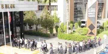 5 il merkezli “Yasa Dışı Bahis ve Nitelikli Dolandırıcılık” suçlarına yönelik operasyon