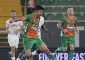 Alanyaspor ile Rizepor yenişemedi!