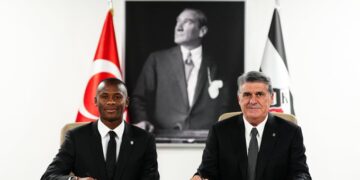 Beşiktaş, Tiago Djalo’yu kadrosuna kattı!