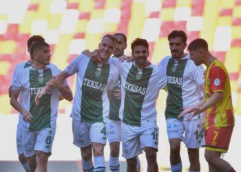 Bursaspor, Malatya’da gol olup yağdı!
