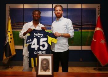 Fenerbahçe, Dorgeles Nene'yi açıkladı! Fenerbahçe, Dorgeles Nene’yi açıkladı!
