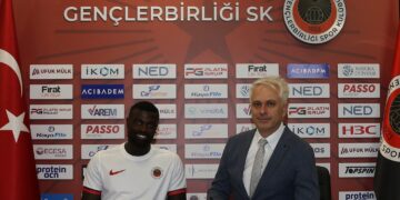 Gençlerbirliği, M’Baye Niang’ı açıkladı!