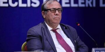 Eski sağlık bakanı Halil Şıvgın hayatını kaybetti