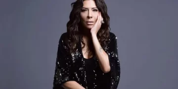 Işın Karaca, iğne ipliğe döndü