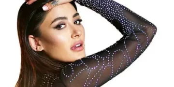 Melek Mosso ilk kez açıkladı! ‘Çocukluğumdan beri üç kez tacize uğradım’