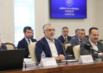 Memurların toplu sözleşme görüşmeleri devam ediyor