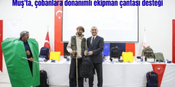 Muş’ta, çobanlara donanımlı ekipman çantası desteği!