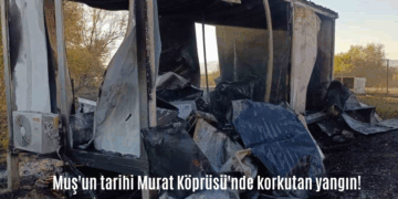 Muş’ta, tarihi Murat Köprüsü’nde korkutan yangın!
