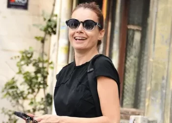 Yıllar sonra setlere dönen Özgü Namal: Bisiklete binmek gibi