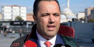 Avukat Rezan Epözdemir kimdir, kaç yaşında? Neden tutuklandı?