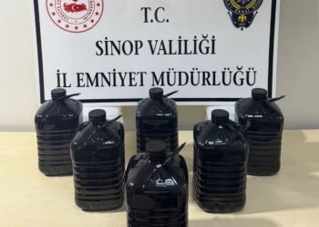 Sinop Gerze’de, 30 litre etil alkol ele geçirildi!