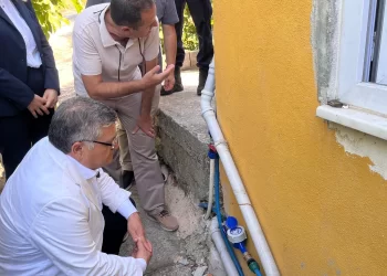 Sinop'un köylerinde su sayacı uygulaması devam ediyor! Sinop’un köylerinde su sayacı uygulaması devam ediyor!