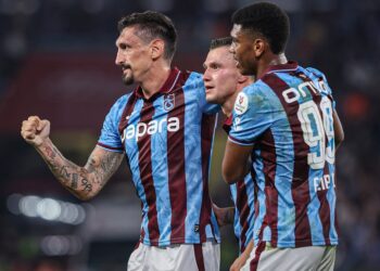 Trabzonspor, Antalyaspor’u tek golle mağlup etti!