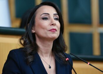 Tülay Hatimoğulları çözüm komisyonundan beklentilerini paylaştı Tülay Hatimoğulları çözüm komisyonundan beklentilerini paylaştı