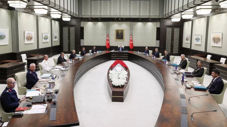 Cumhurbaşkanı Erdoğan başkanlığında Yüksek Askeri Şura toplantısı başladı.