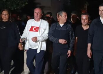 CHP lideri Özel, Zafer Yolu yürüyüşünde yer aldı