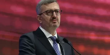 İletişim Başkanı Duran: 300 bininci konutumuzun anahtarını Malatyalı kardeşlerimize teslim ediyoruz