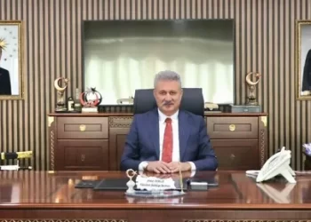 AKP’li Belediye Başkanı Ahmet Sungur gözaltına alındı