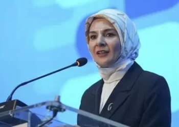 Bakan Göktaş: 383 bin 684 annemizin hesabına 3,5 milyar lira aktardık