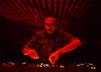 Ceren Moray ile evlenen DJ Doğu Orcan kimdir? Kaç yaşında ve nereli?