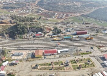 Demiryollarında Depremin İzleri Siliniyor