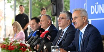 Bakan Uraloğlu: Dış Ticaret Taşımalarının Yüzde 86’sı Denizyoluyla Yapılıyor