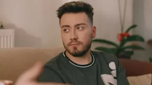 Enes Batur kimdir1 habermeydan