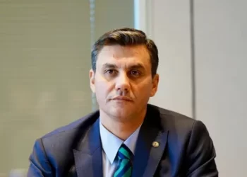 Ferdi Zeyrek'in ölümüne ilişkin yeni bilirkişi raporu hazırlandı Ferdi Zeyrek’in ölümüne ilişkin yeni bilirkişi raporu hazırlandı