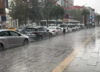 Meteoroloji bölge bölge uyardı! Hafta sonu hava nasıl olacak?