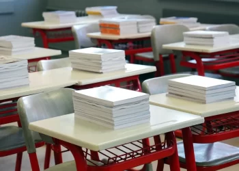 LGS sorularının temel kaynağı ücretsiz ders kitapları oldu