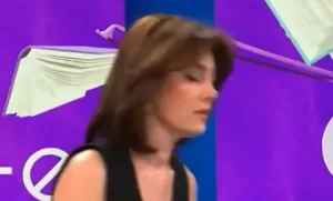 Oyuncu Burcu Binici canli yayinda bayginlik gecirdi1 habermeydan