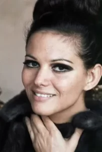 Oyuncu Claudia Cardinale yasamini yitirdi2 habermeydan