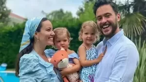 Pelin Akil menajeri ile askmi yasiyor2 habermeydan