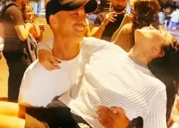 Rıza Kocaoğlu veAybüke Albere’nin arkadaşlıkları aşka dönüştü