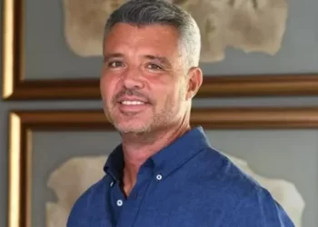 Sadettin Saran kiminle evli?