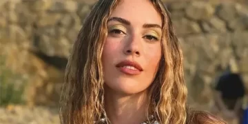 Sinem Kobal’ın, Katie Christie ile pozları beğeni yağmuruna tutuldu!