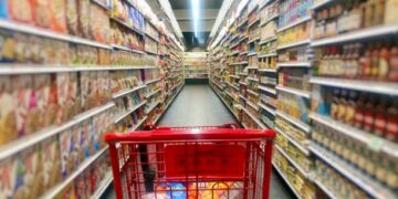 Ticaret satış hacmi yıllık yüzde 11,6 arttı!