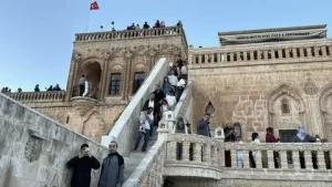 Tum Turkiye Uzak sehire kilitlendi1 habermeydan