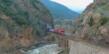 Turistik Karaelmas Treni Sonbahar Seferlerine Başlayacak