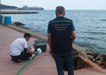 Yalova’da Denizi Kirleten 2 Belediyeye Ceza