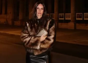 Yasemin Ergene’den boşanma sonrası Prag tatil keyfi