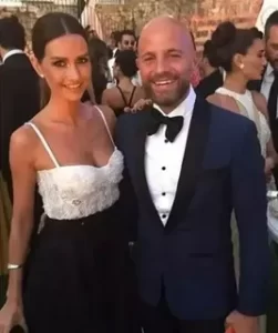 Yasemin Ergeneden bosanma sonrasi Prag tatil keyfi2 habermeydan