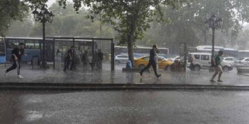 Ankara için sağanak yağış uyarısı: Valilik saat verdi