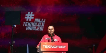 Bakan Kacır açıkladı: Türkiye’den 16 milyar dolarlık hamle!