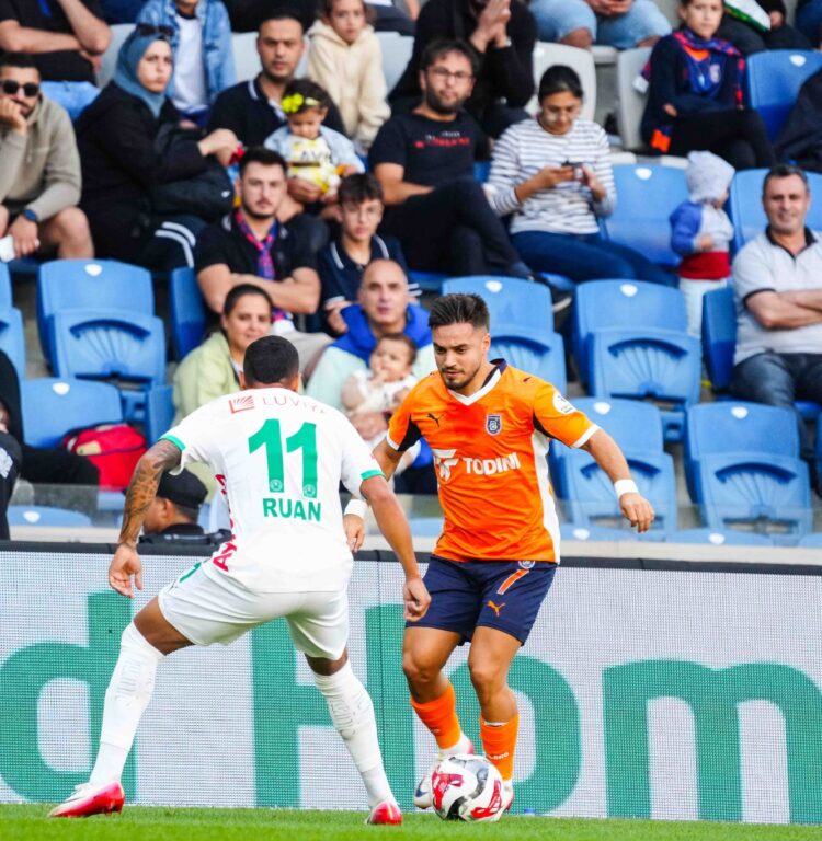 basaksehir alanyaspor macinda kazanan yok habermeydan e1758473292463