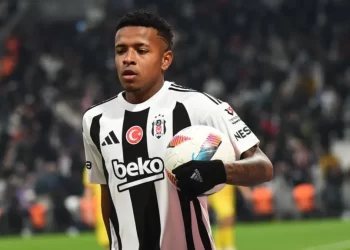 Beşiktaş, Keny Arroyo ile yollarını ayırdı!