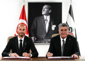Beşiktaş, Vaclav Cerny’i resmen kadrosuna kattı!